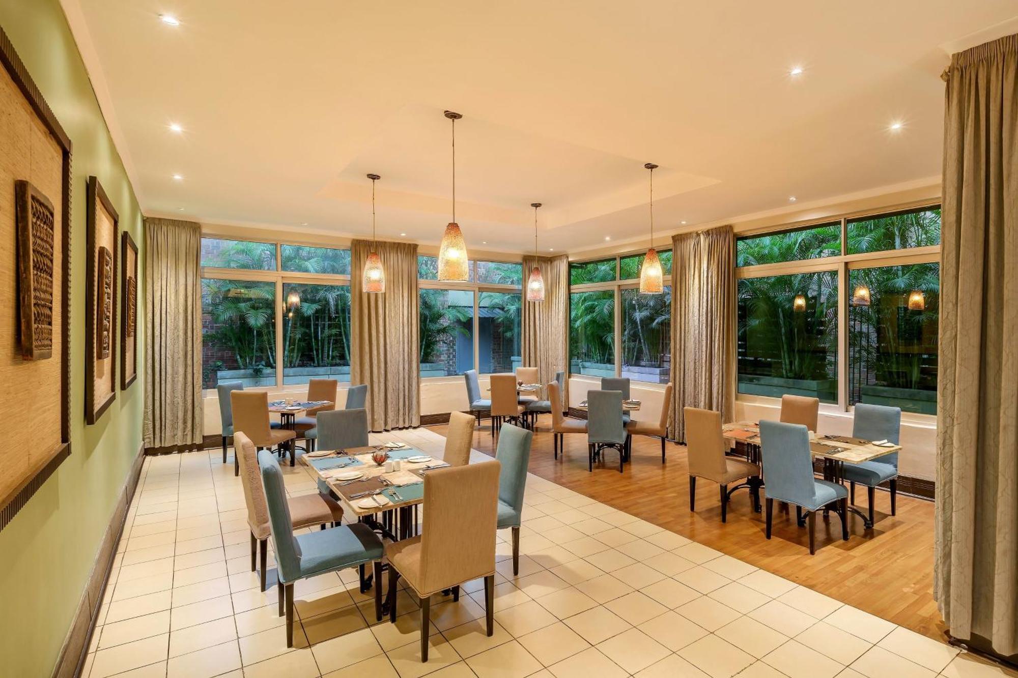 Protea Hotel By Marriott Lusaka Eksteriør billede