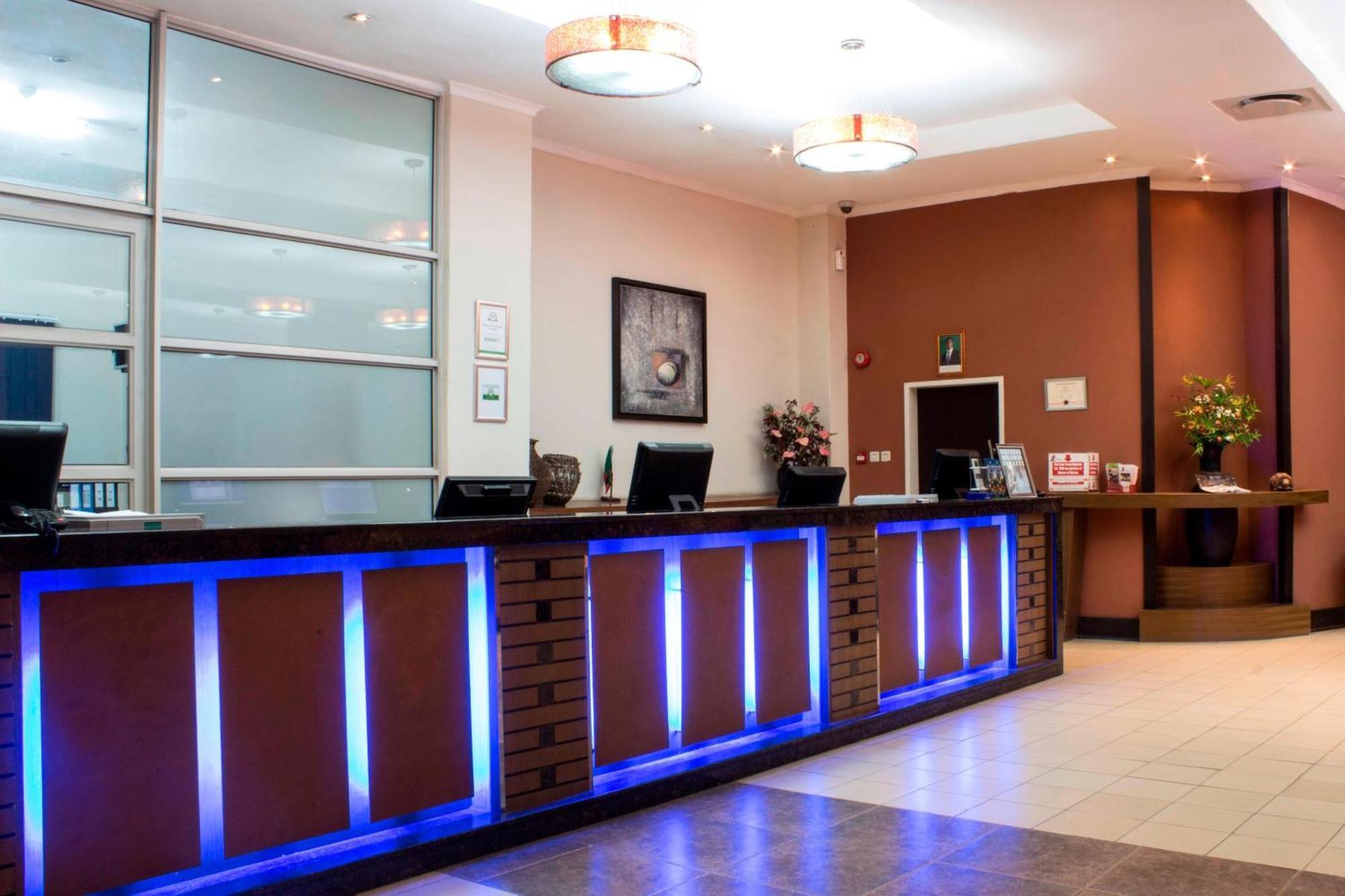 Protea Hotel By Marriott Lusaka Eksteriør billede