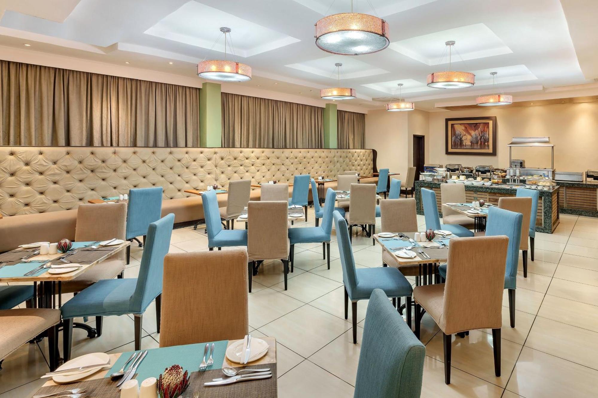 Protea Hotel By Marriott Lusaka Eksteriør billede