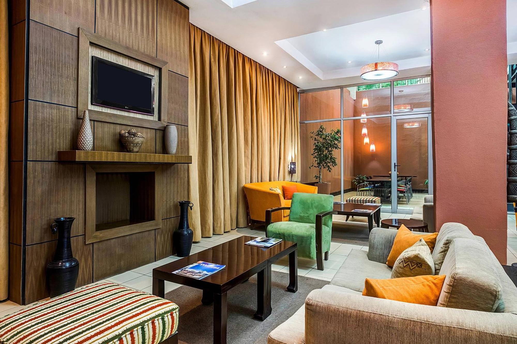 Protea Hotel By Marriott Lusaka Eksteriør billede